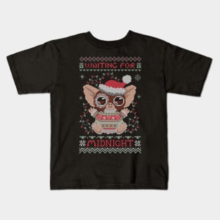 Gizmo is waiting! Kids T-Shirt